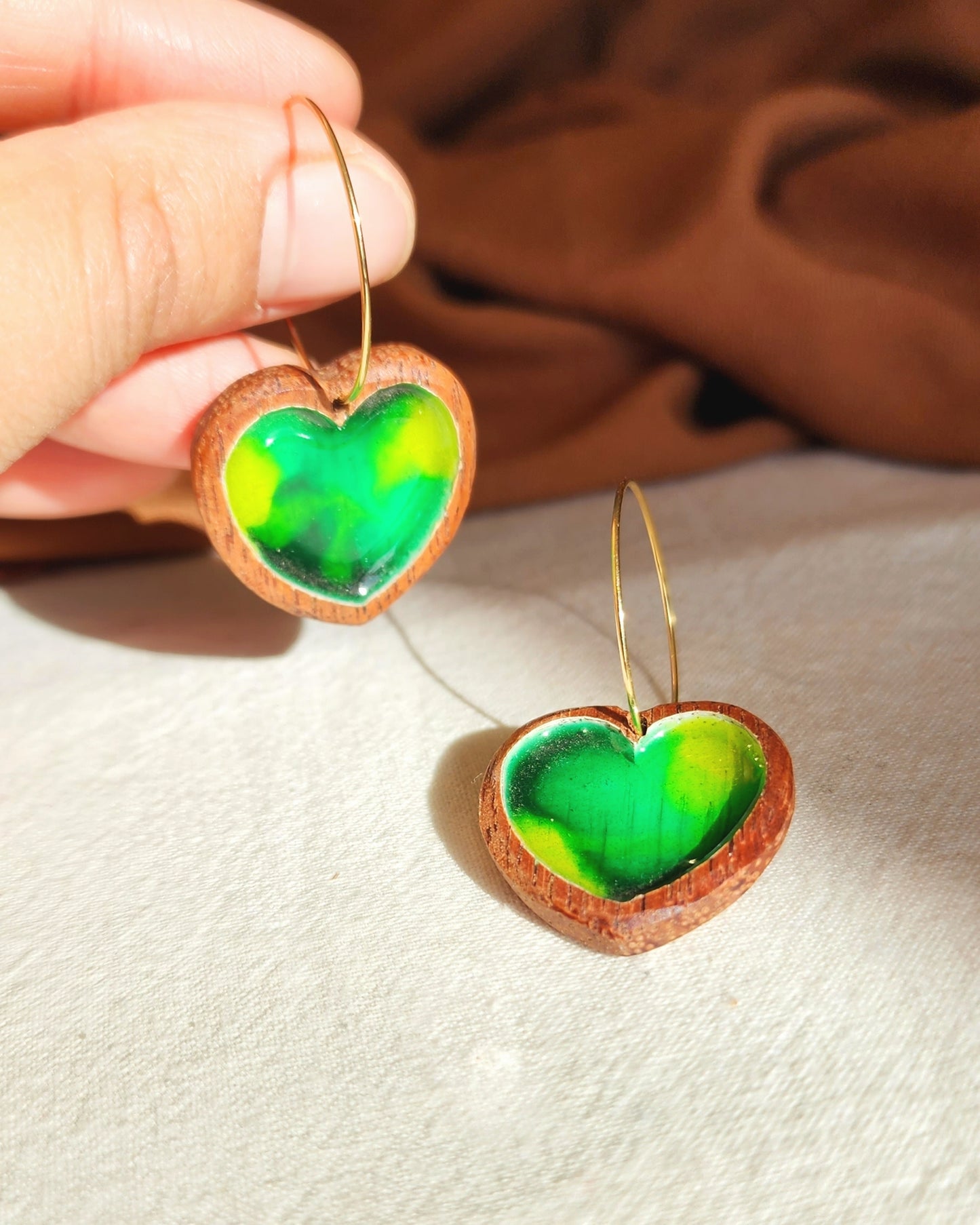 Resin Hearts - Bush